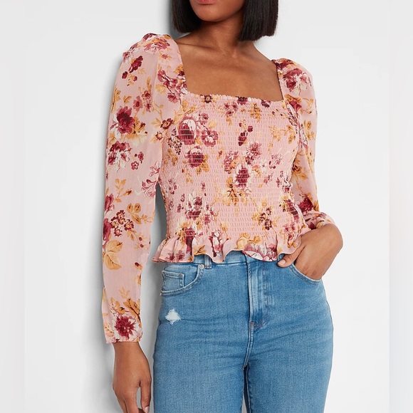 EXPRESS Black Boho Floral Top. Small Black w foral print NWT - Picture 2 of 10